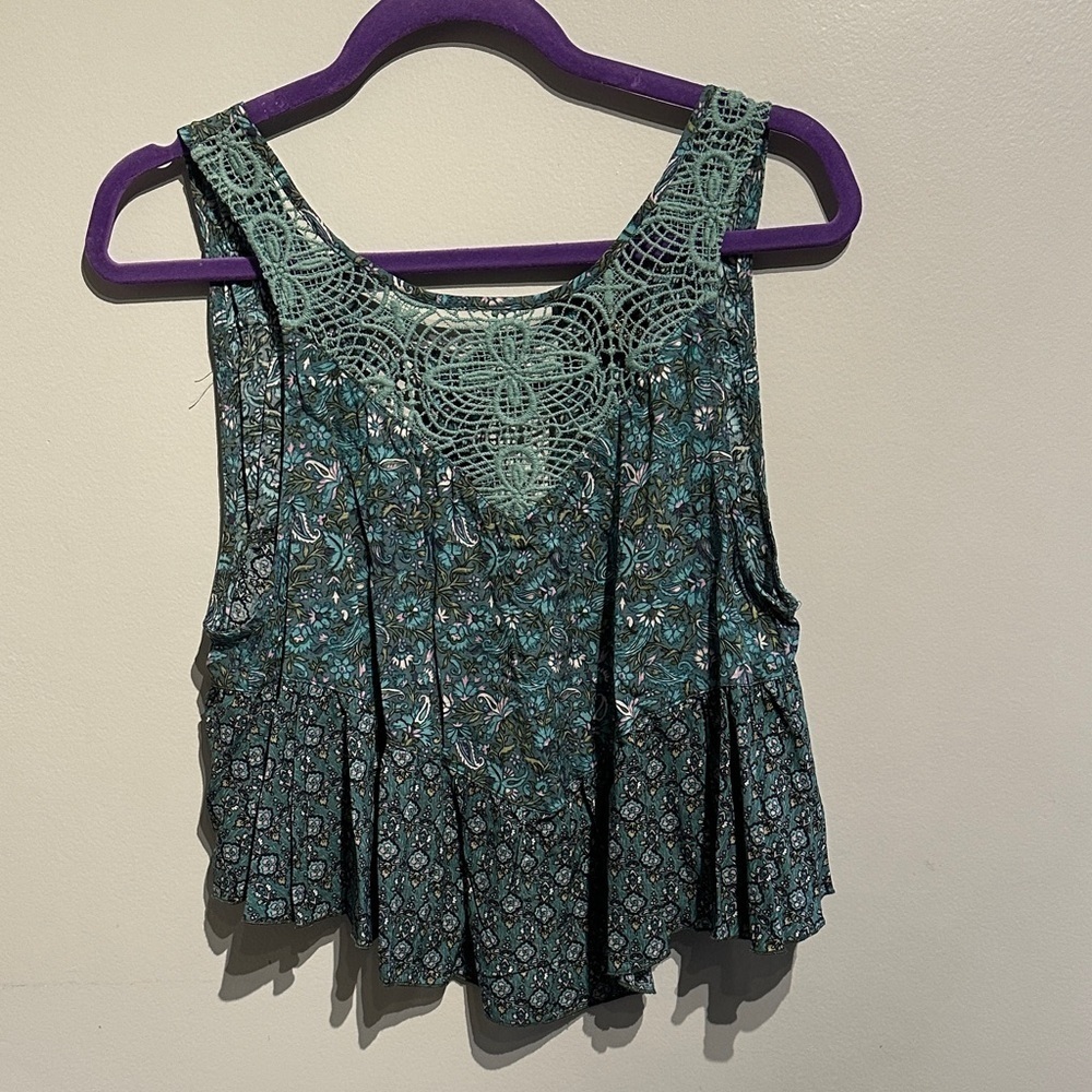 O'Neill Green and Black Crochet Detail Tank Top